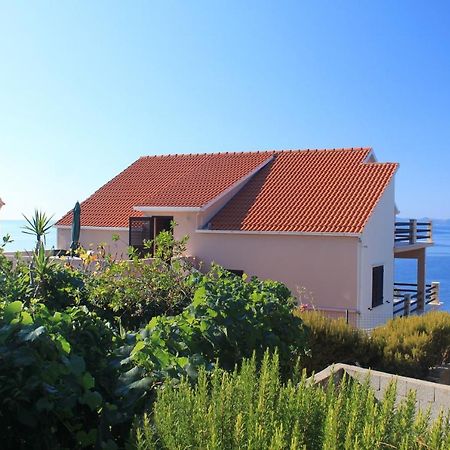 Apartments By The Sea Zavalatica, Korcula - 9137 Exterior foto
