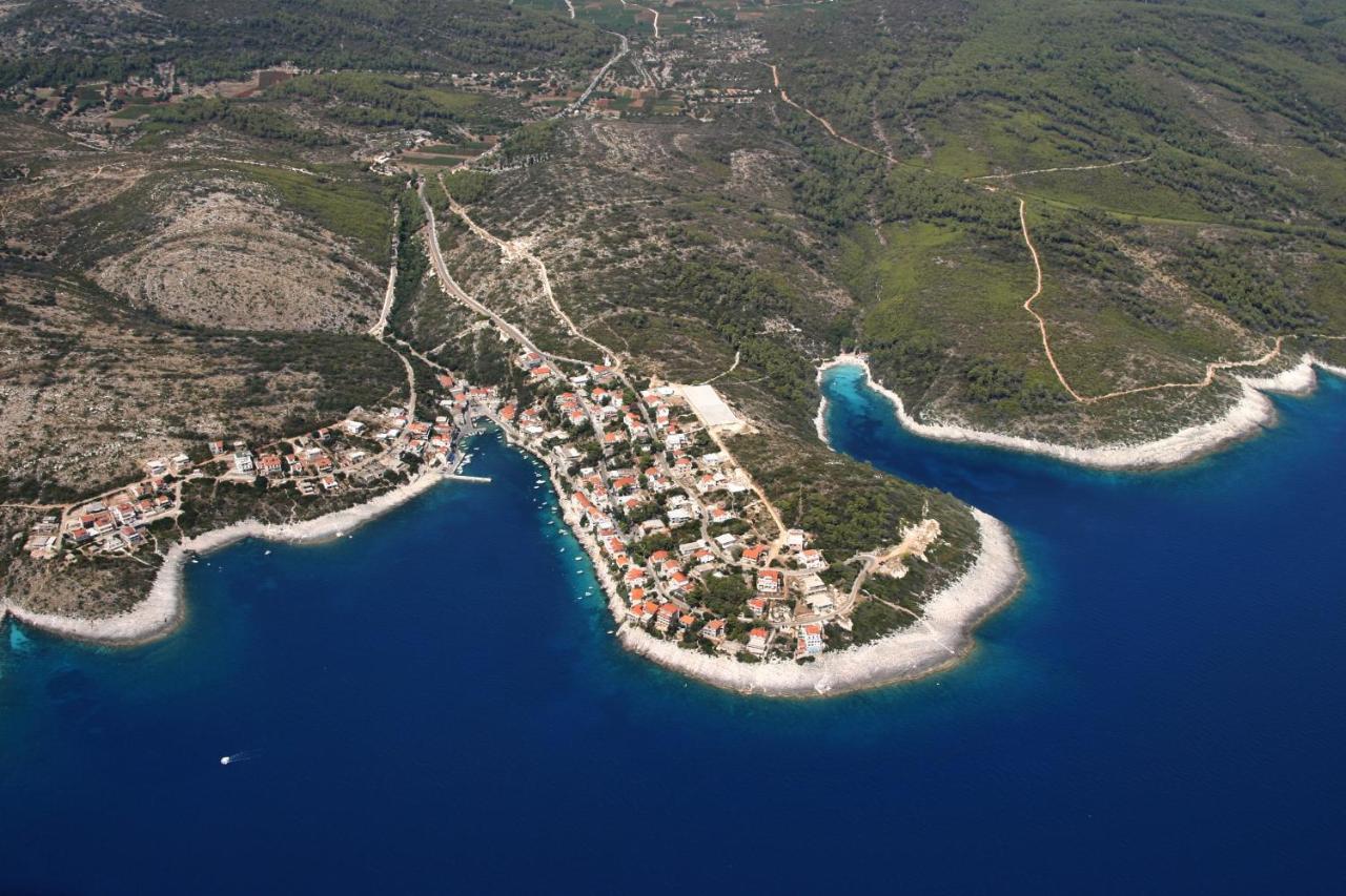 Apartments By The Sea Zavalatica, Korcula - 9137 Exterior foto