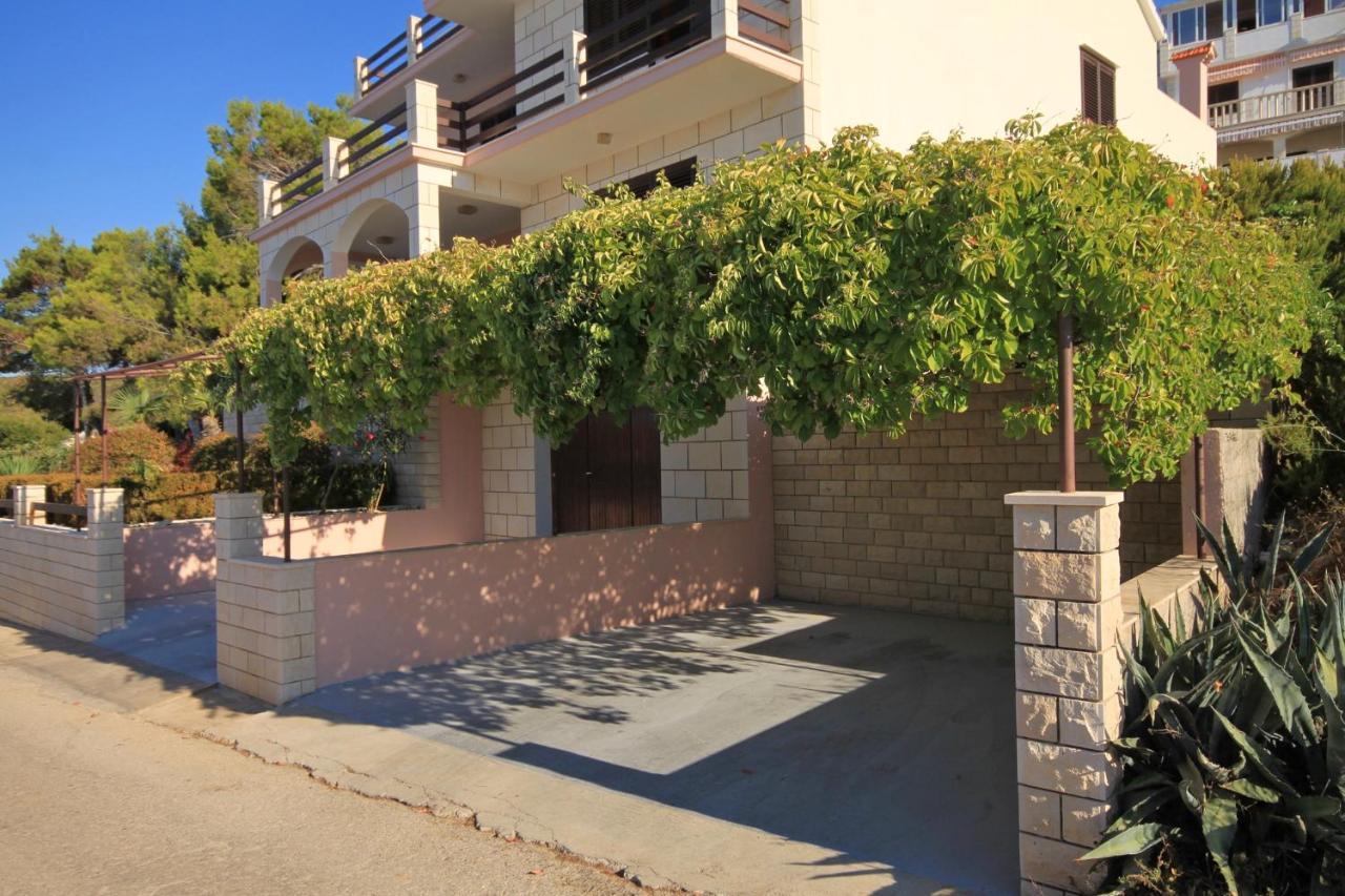 Apartments By The Sea Zavalatica, Korcula - 9137 Exterior foto