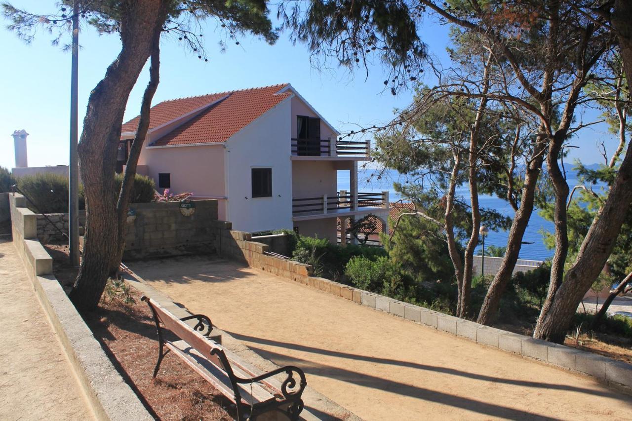 Apartments By The Sea Zavalatica, Korcula - 9137 Exterior foto